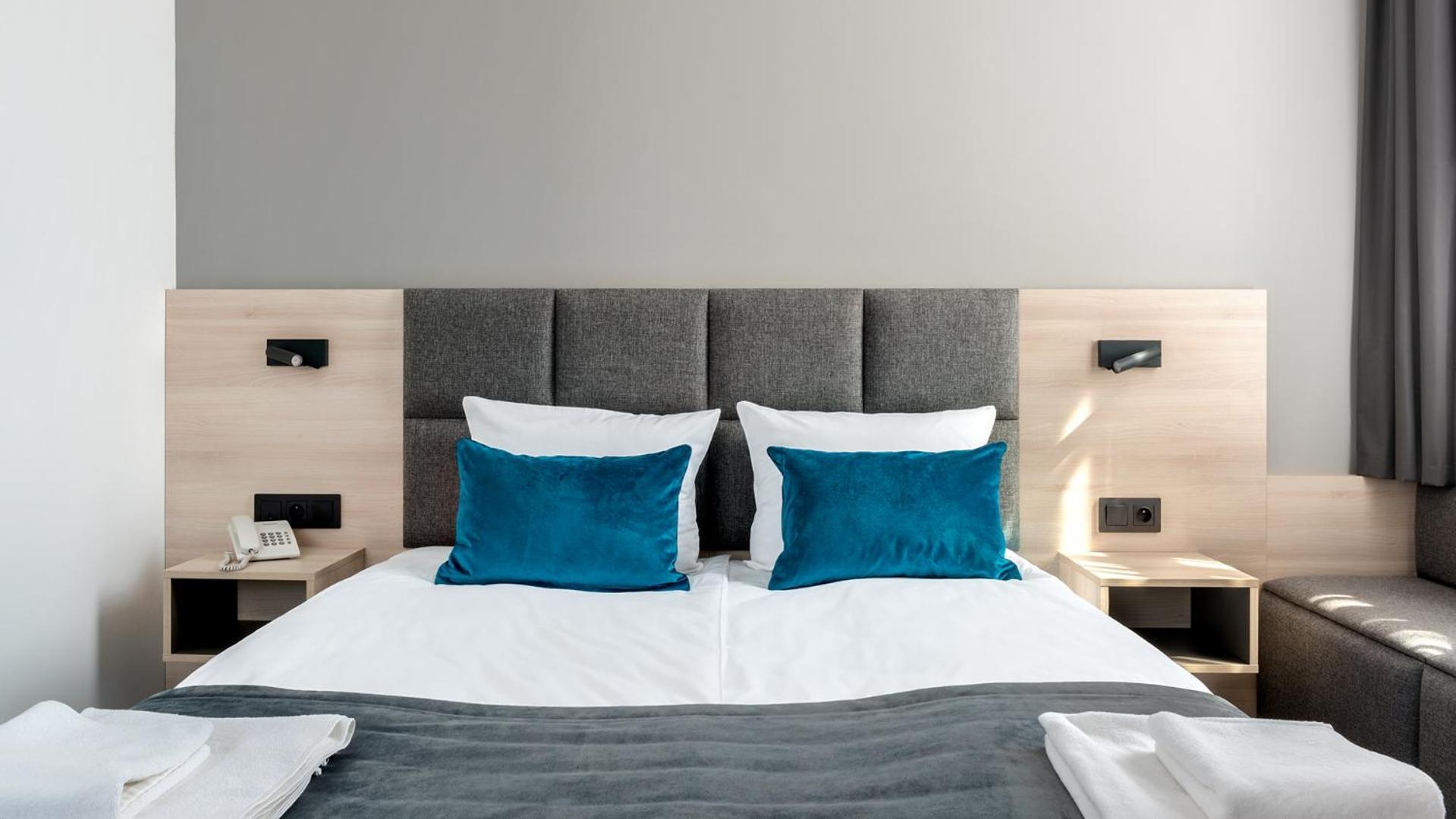 Korona Gold - Korona Hotel Вроцлав Экстерьер фото